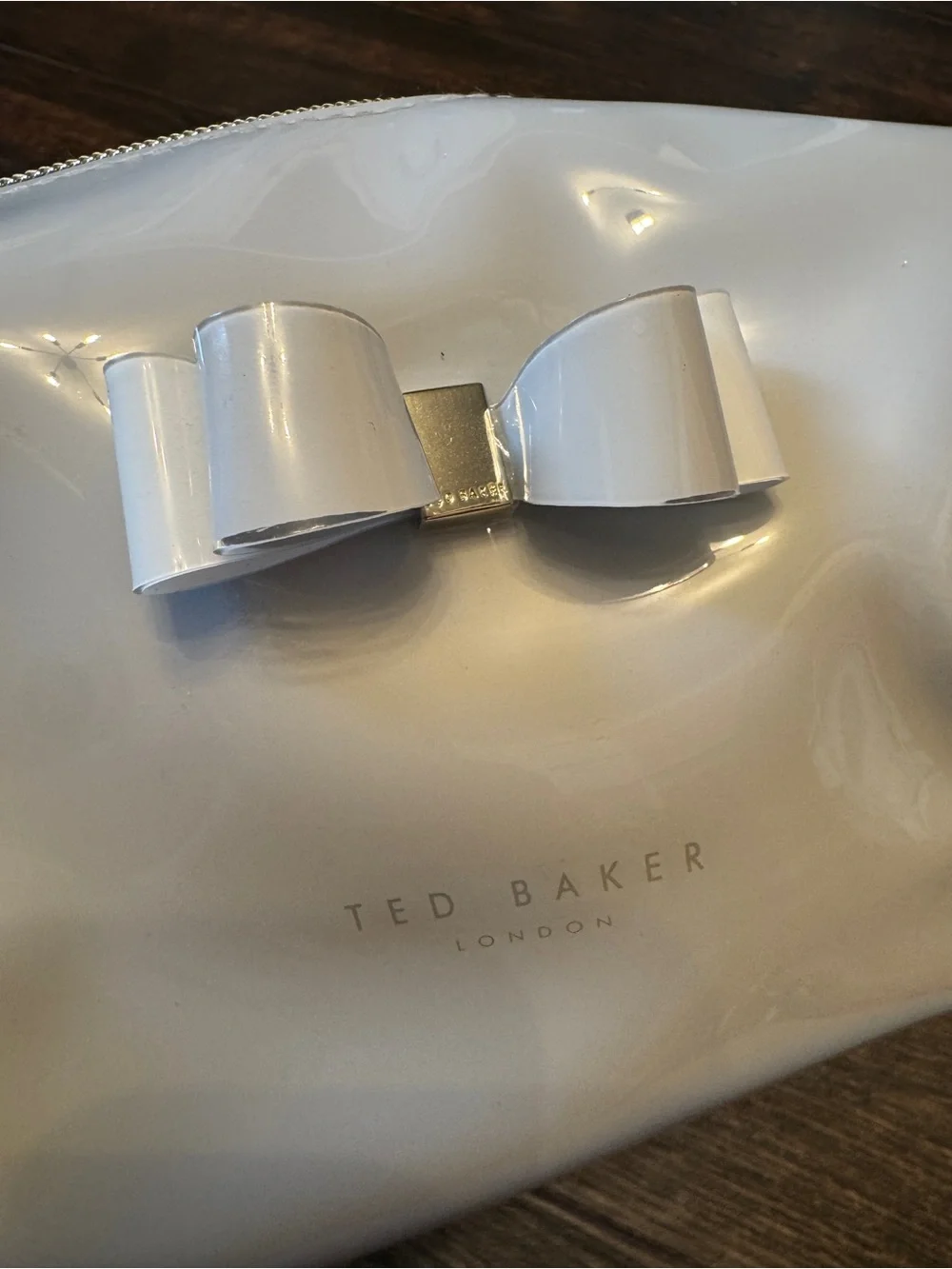 Ted Baker London Halsey Gray Bow Cosmetic Makeup Bag New Carryall Travel